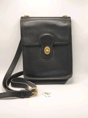 Vintage 90s Coach Murphy 9930 Black Leather Brass Turn Lock Crossbody Bag Purse
